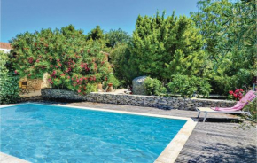 2 Bedroom Beautiful Home In Tavel